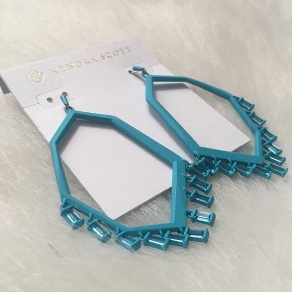 Kendra Scott Thomas Drop Earrings - Picture 6 of 8